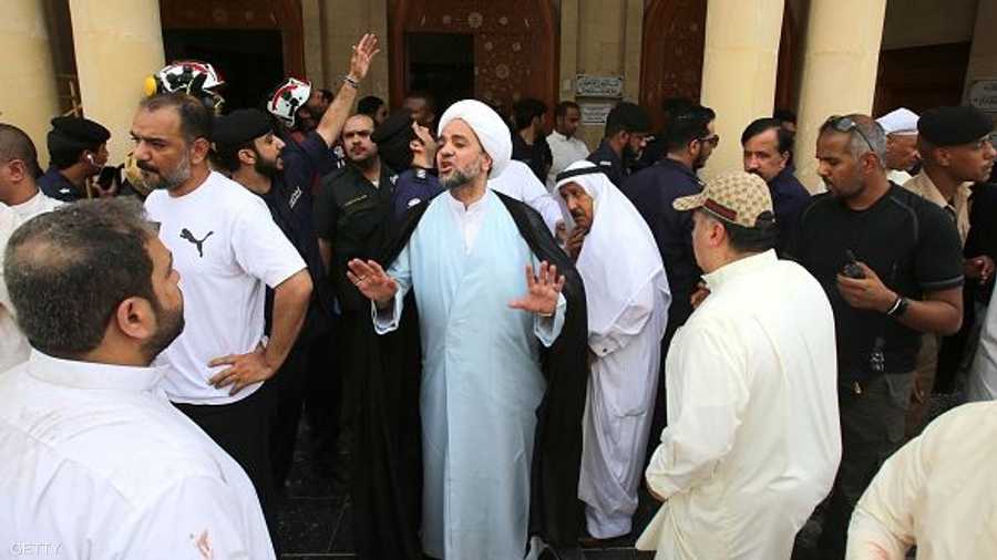 وأعلن مجلس الوزراء الكويتي المواجهة الشاملة بلا هوادة مع الإرهابيين