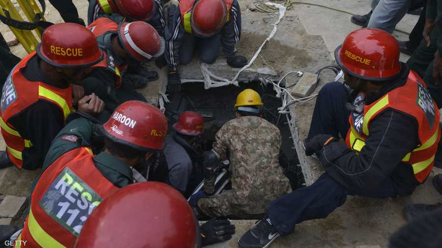 أصيب في الحادث حتى الآن 80 شخصا على الأقل.