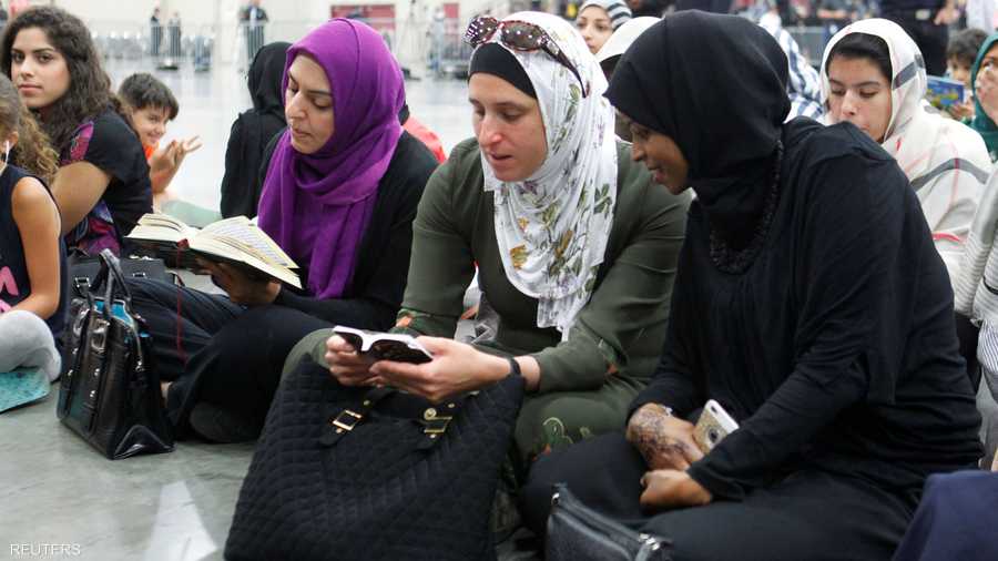 تلاوة القرآن على روح البطل