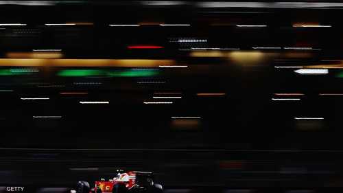 الفنلندي كيمي رايكونن في لقطة تشبه الأعمال الفنية