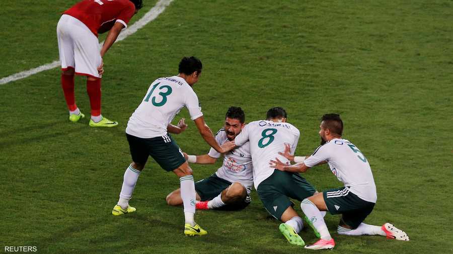 فرحة لاعبي المصري بالهدف الأول