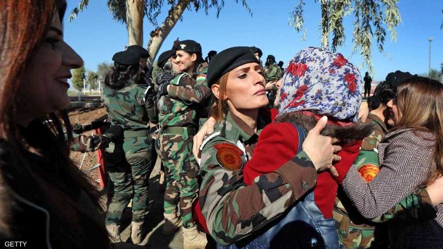 فرحة أهالي المقاتلات بتخرجهن من أكاديمية زاخو العسكرية