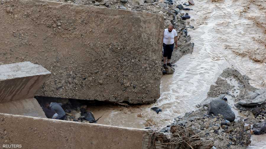 تسببت بالكارثة أمطار غزيرة مفاجئة