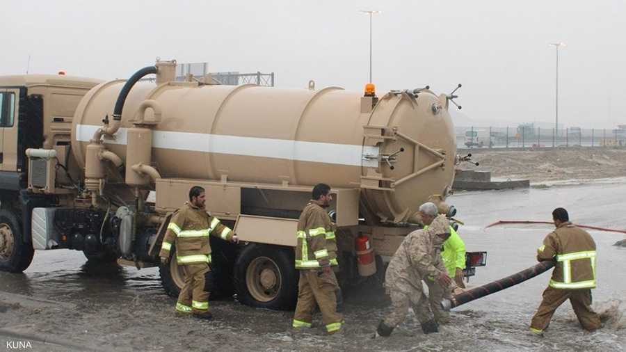 المصالح الحكومية والمدارس تعطلت أكثر من مرة