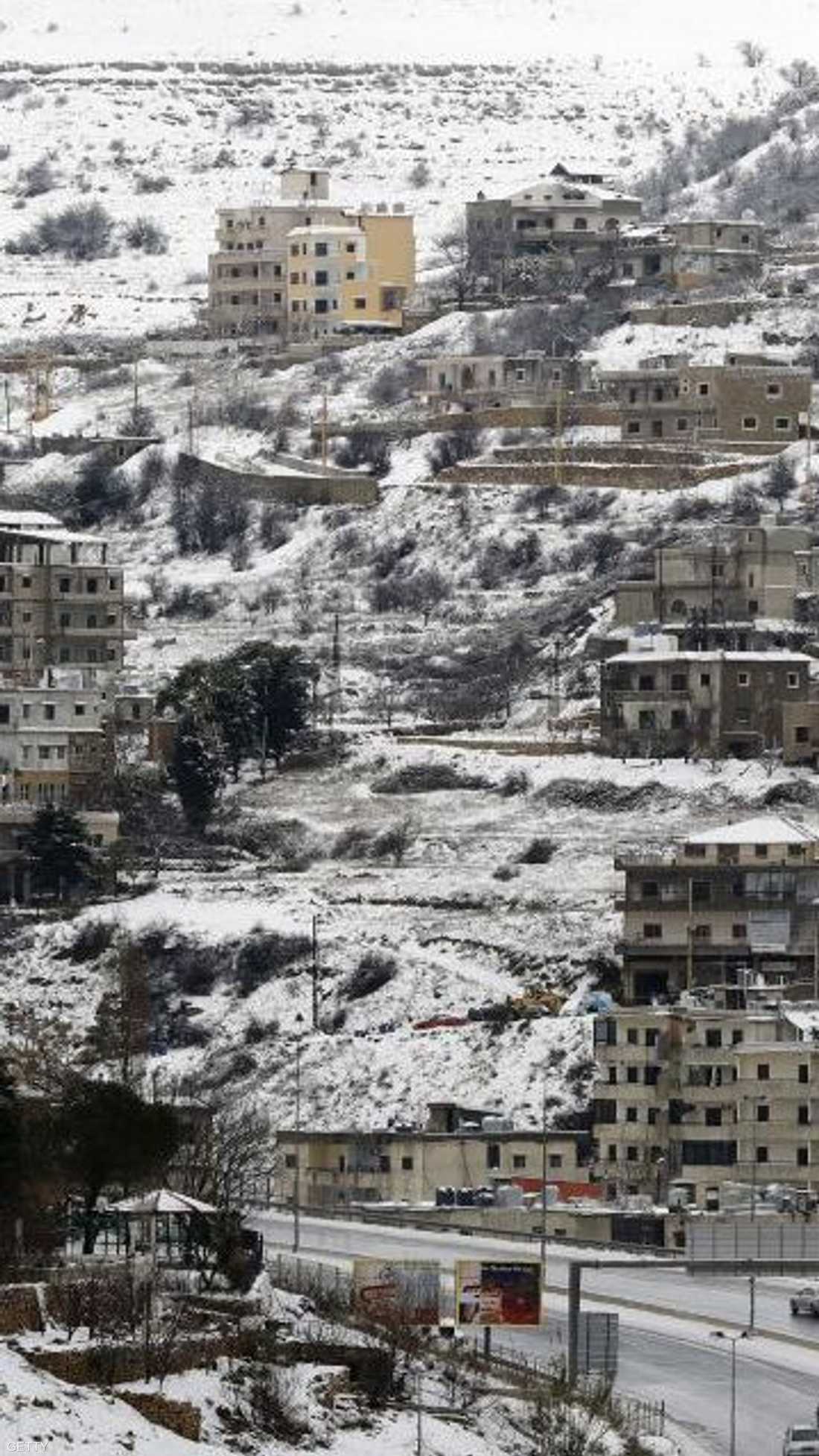 اشتدت حدة العاصفة "نورما" في العديد من الدول، وسط تحذيرات من مراكز الأرصاد الجوية.
