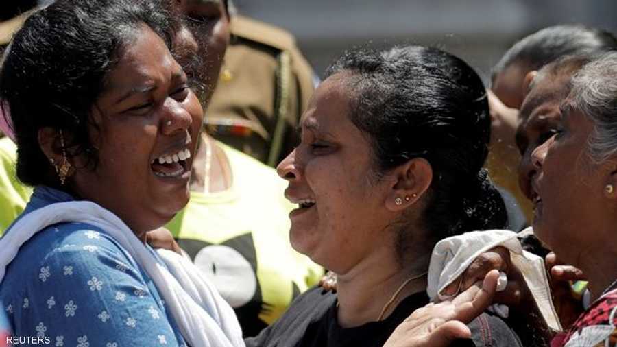 واعتقلت السلطات 13 شخصا لتورطهم في العمليات التي أسفرت عن مقتل 290 شخصا وإصابة المئات بجروح.