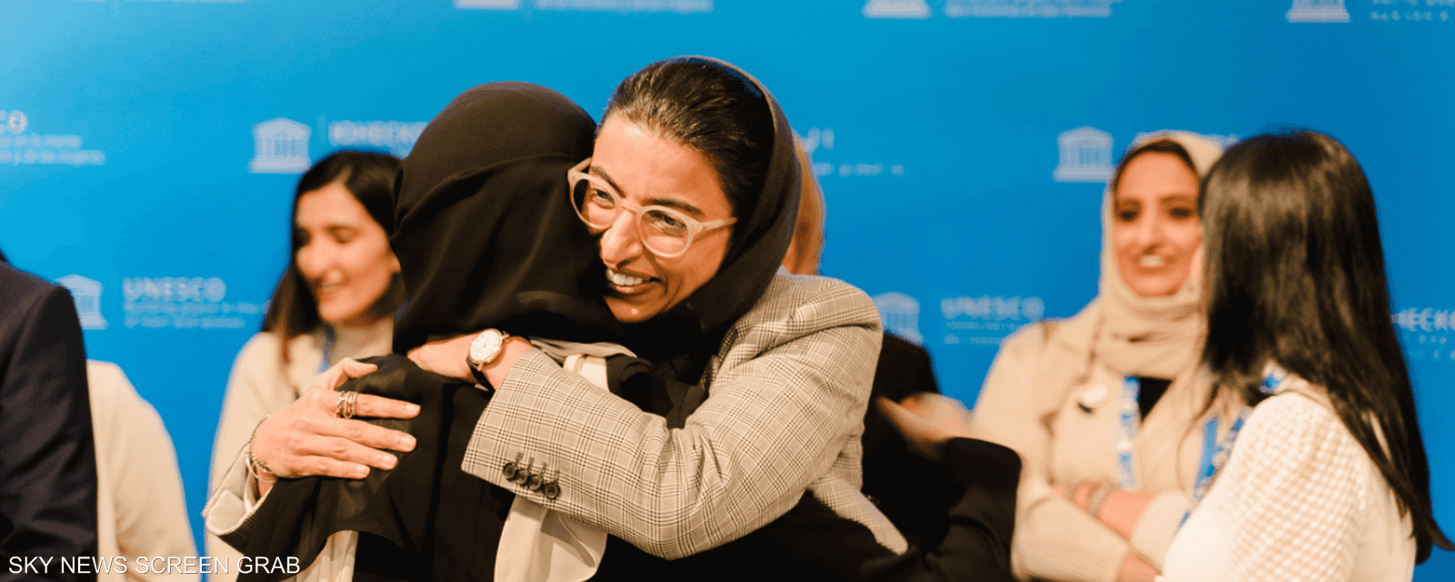 الوزيرة الإماراتية نورة بنت محمد الكعبي