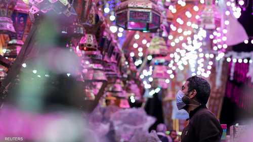 إقبال على شراء الفوانيس