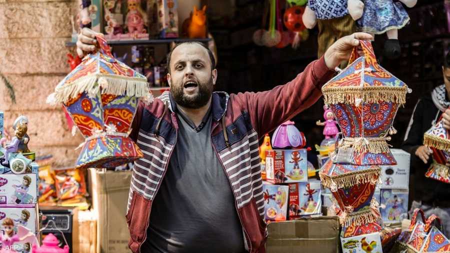 فوانيس رمضان.. من لا يحبها؟