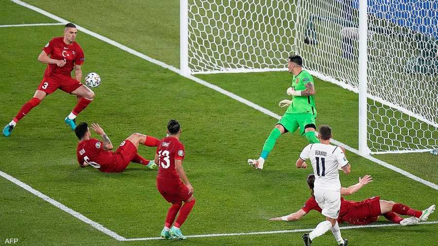 وضع الفوز إيطاليا في موقف قوي في المجموعة، التي تضم أيضا سويسرا وويلز.