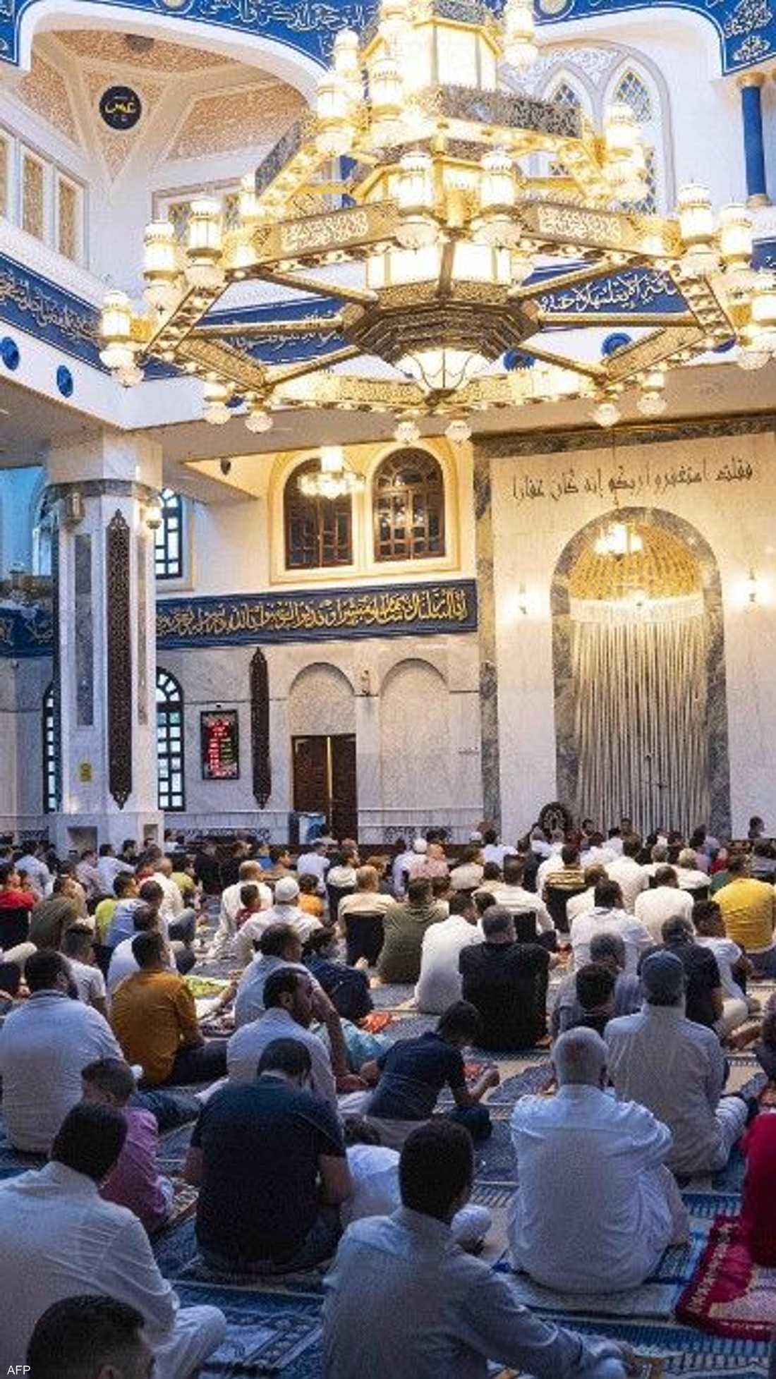 بدت مظاهر عيد الأضحى، الثلاثاء، واضحة في مختلف أنحاء العالم، فيما تواصل الدول اتخاذ مجموعة من الإجراءات للحد من انتشار فيروس كورونا المستجد.