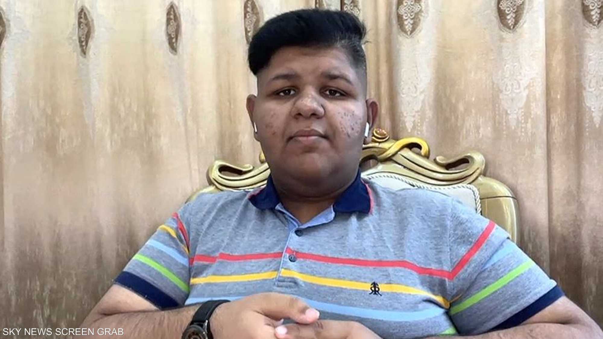 الشاب العراقي علي عادل، الناشط في منصات التواصل