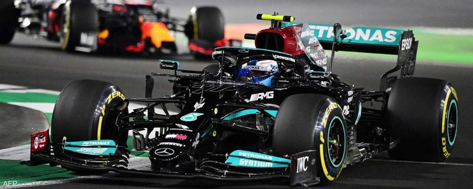 فاز لويس هاملتون بسباق جائزة السعودية الكبرى