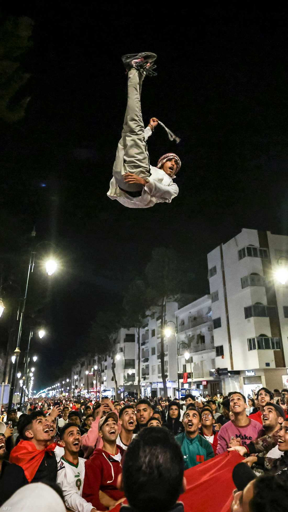 احتفالات في الرباط بفوز المغرب التاريخي