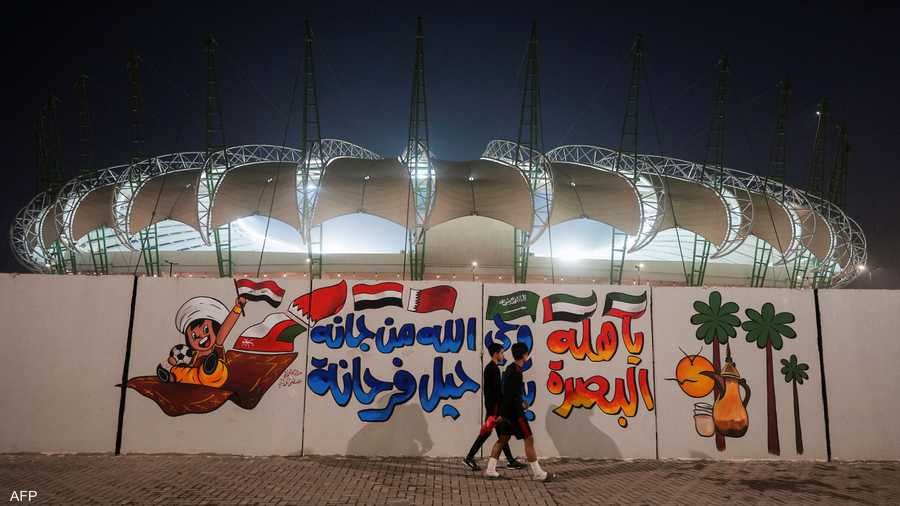 افتتح الملعب في ديسمبر الماضي أي قبل أيام من افتتاح البطولة