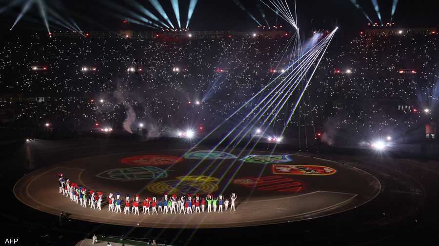 انطلق حفل الافتتاح بعدد من اللوحات الفنية