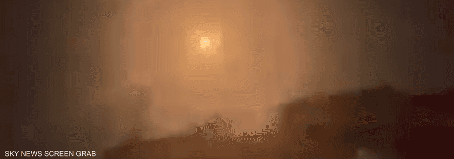 جانب من القصف كما تناقلته حسابات على وسائل التواصل الاجتماعي