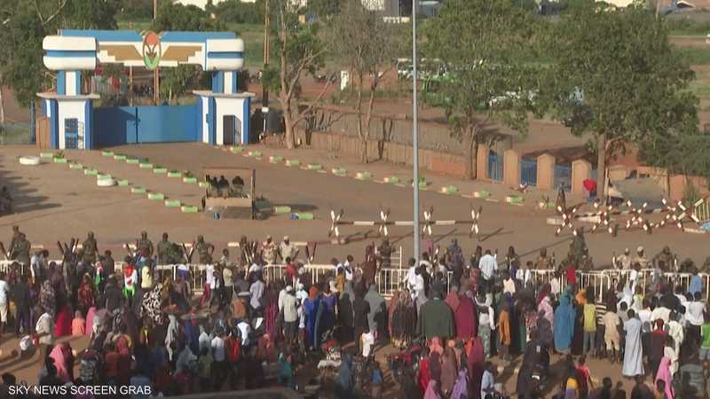 فرنسا تتوقع "انهيارا" في الساحل الإفريقي