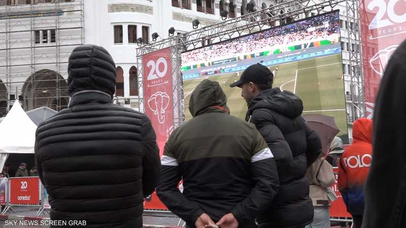 انتقادات واسعة لتشكيلة منتخب الجزائر ومطالب بتجديد الفريق