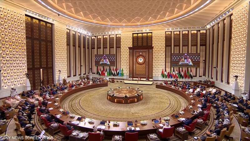 الحرب في غزة تستحوذ على بيان القمة العربية في البحرين