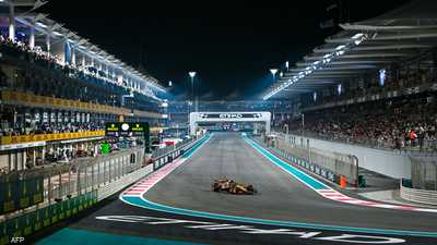 جائزة أبوظبي.. مكلارين يهيمن على التجارب التأهيلية