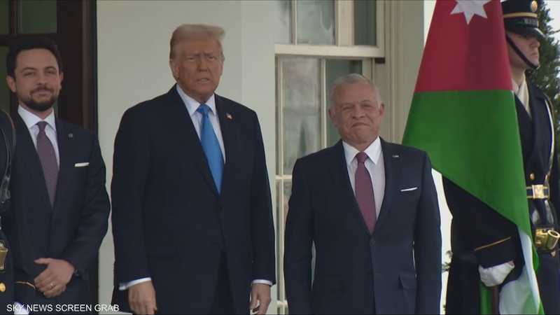 العاهل الأردني: مصر والدول العربية تحضر ردا على خطة ترامب