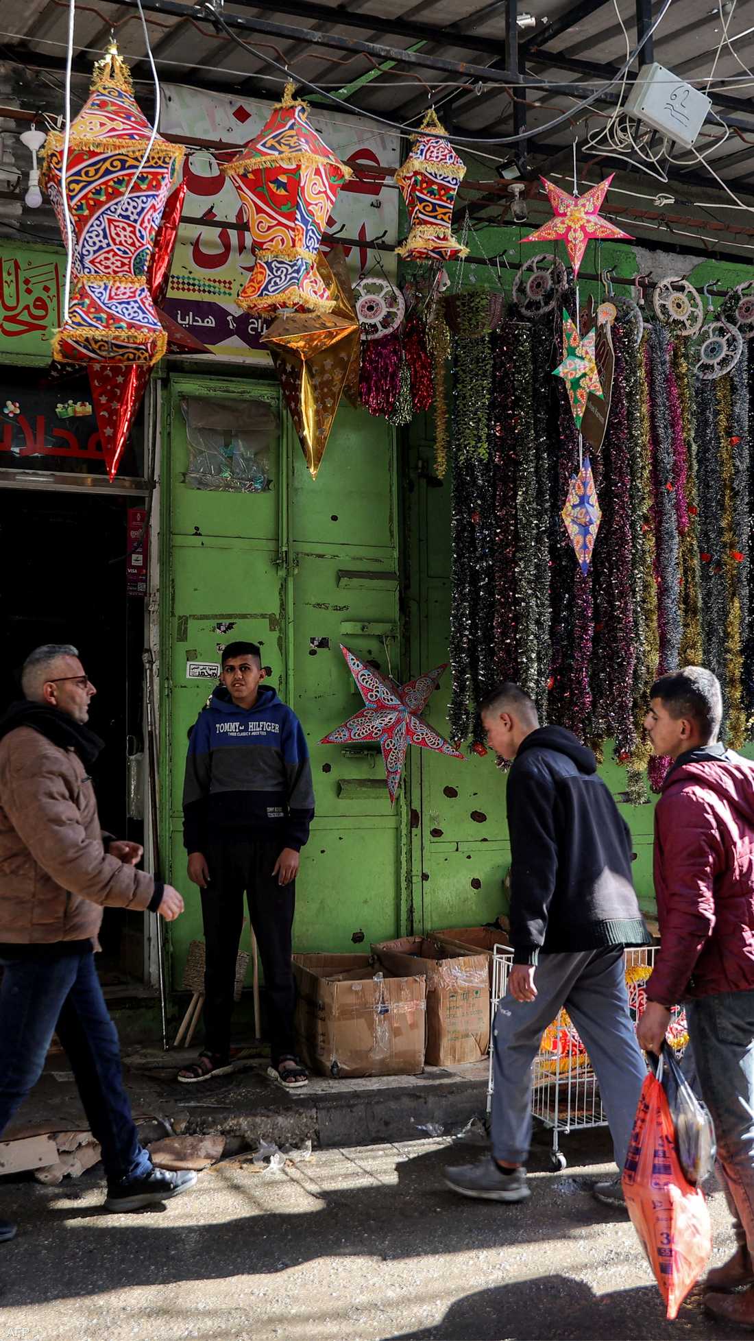 "هل هلالك يا رمضان".. وسط الدمار في قطاع غزة