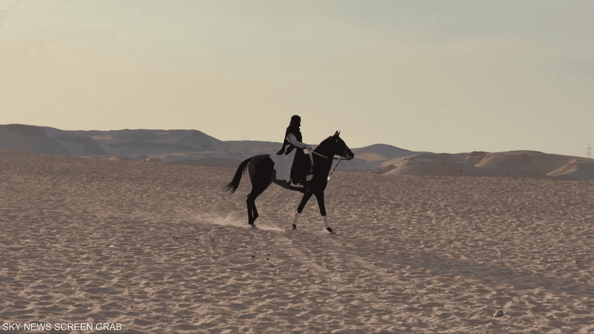 بسنت علام.. أول فارسة منتقبة في مصر تكسر الصورة النمطية