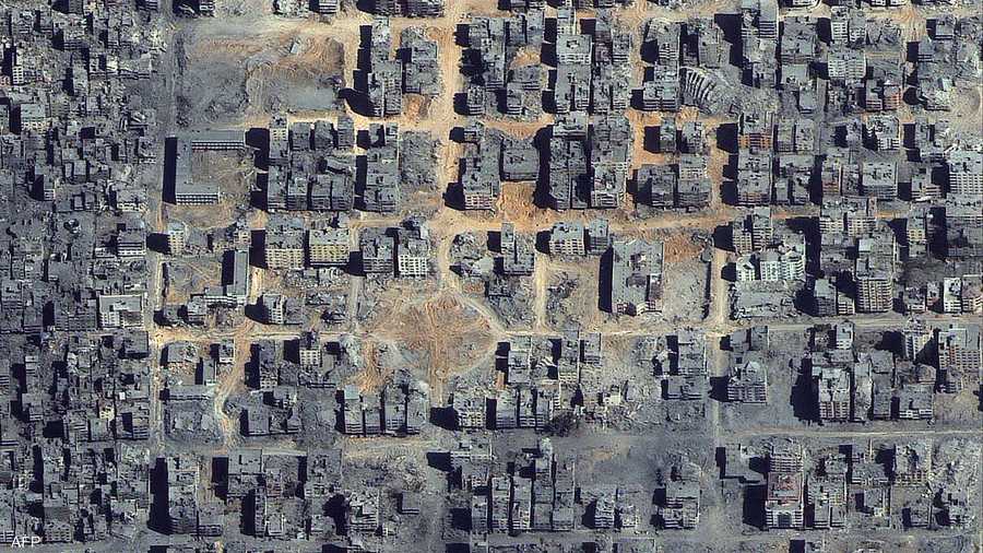 صورة جوية تبين حجم الدمار في مدينة غزة