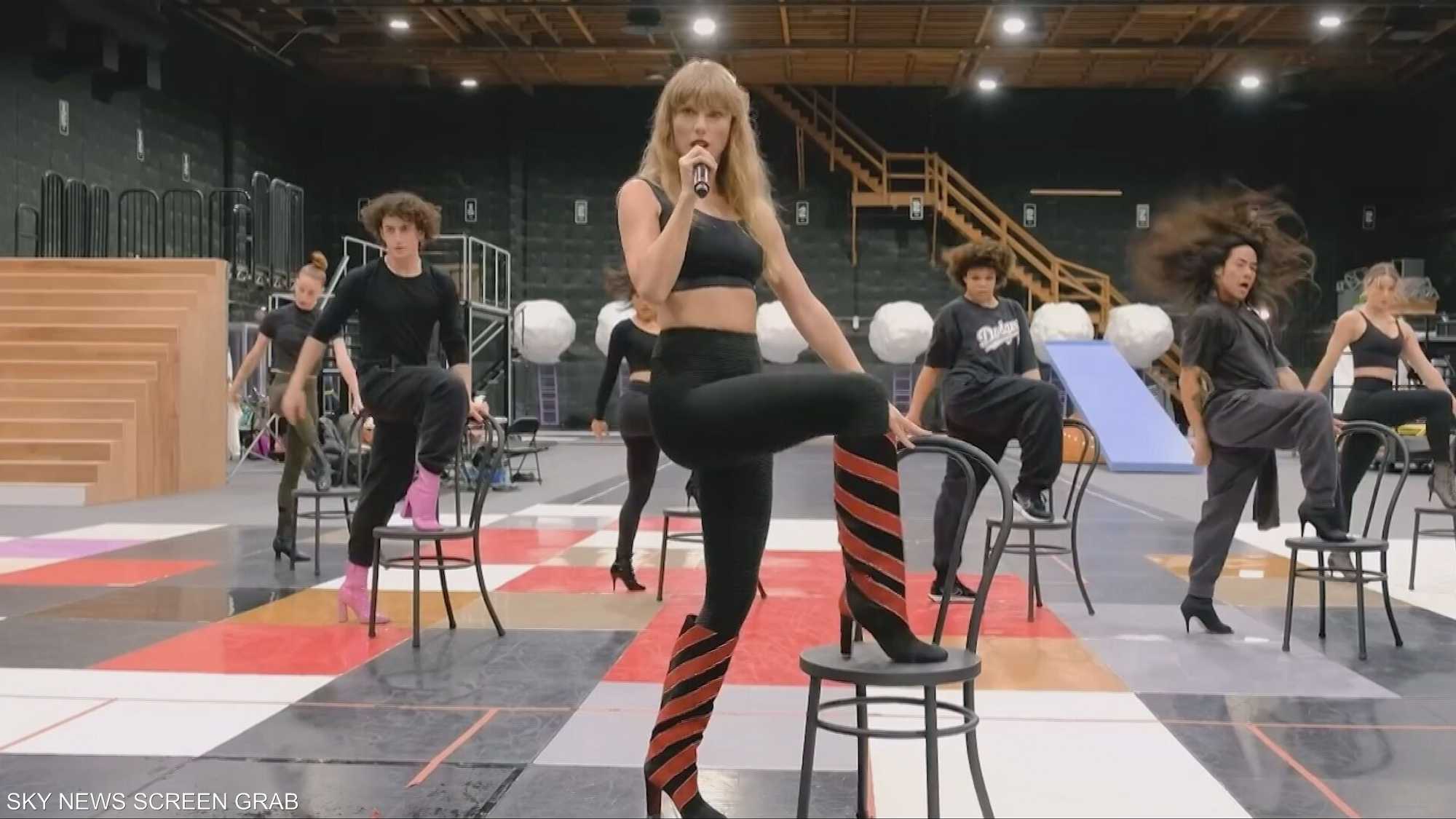 تايلور سويفت وكيندال جينر تتصدران أخبار السوشال ميديا