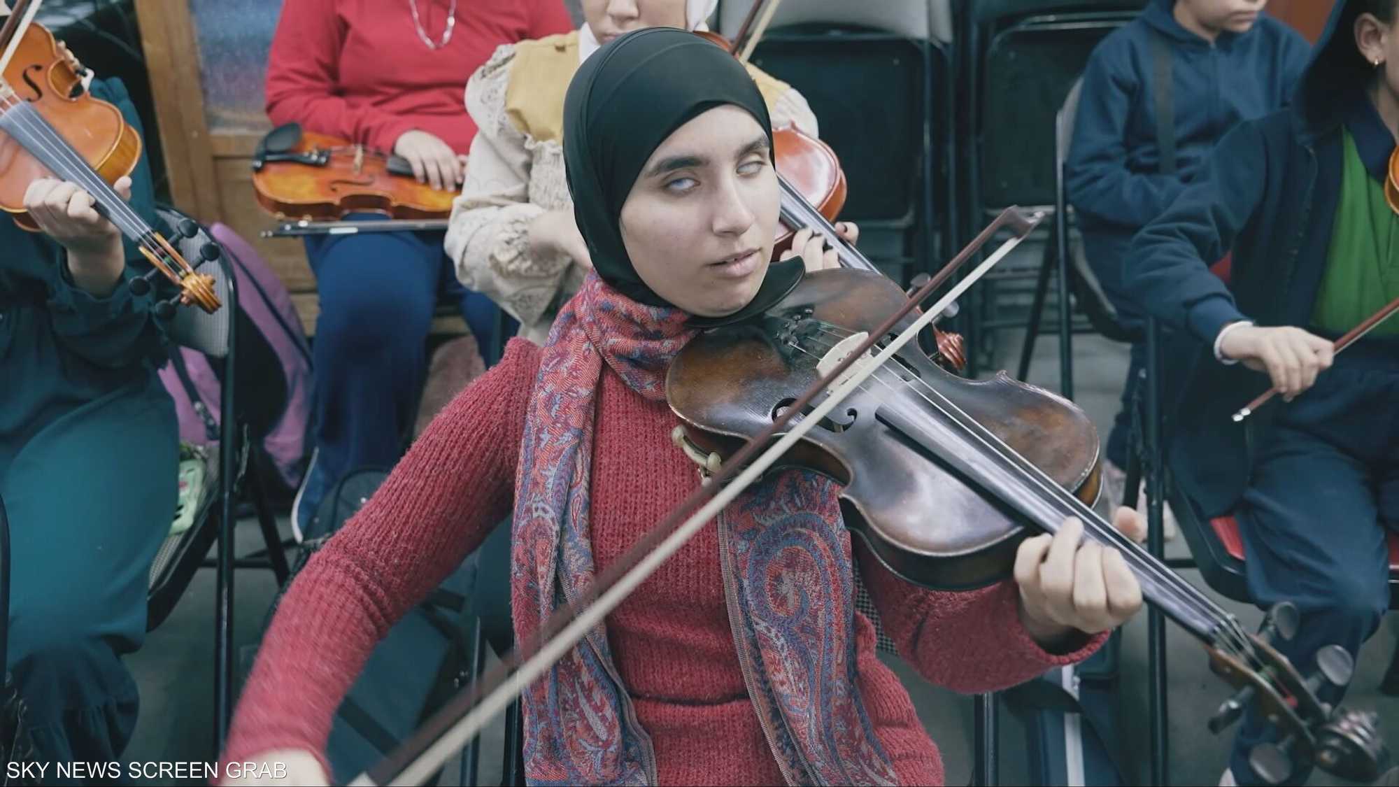 أوركسترا النور والأمل.. الفن طريق الأمل للكفيفات