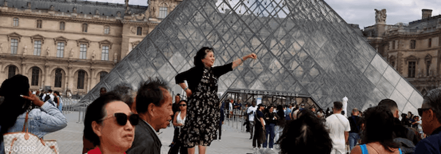 وقع الحادث بعد أسابيع فقط سرقة جريئة لمجوهرات التاج من اللوف