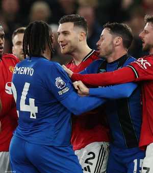 المباراة انتهت بالتعادل 4-4