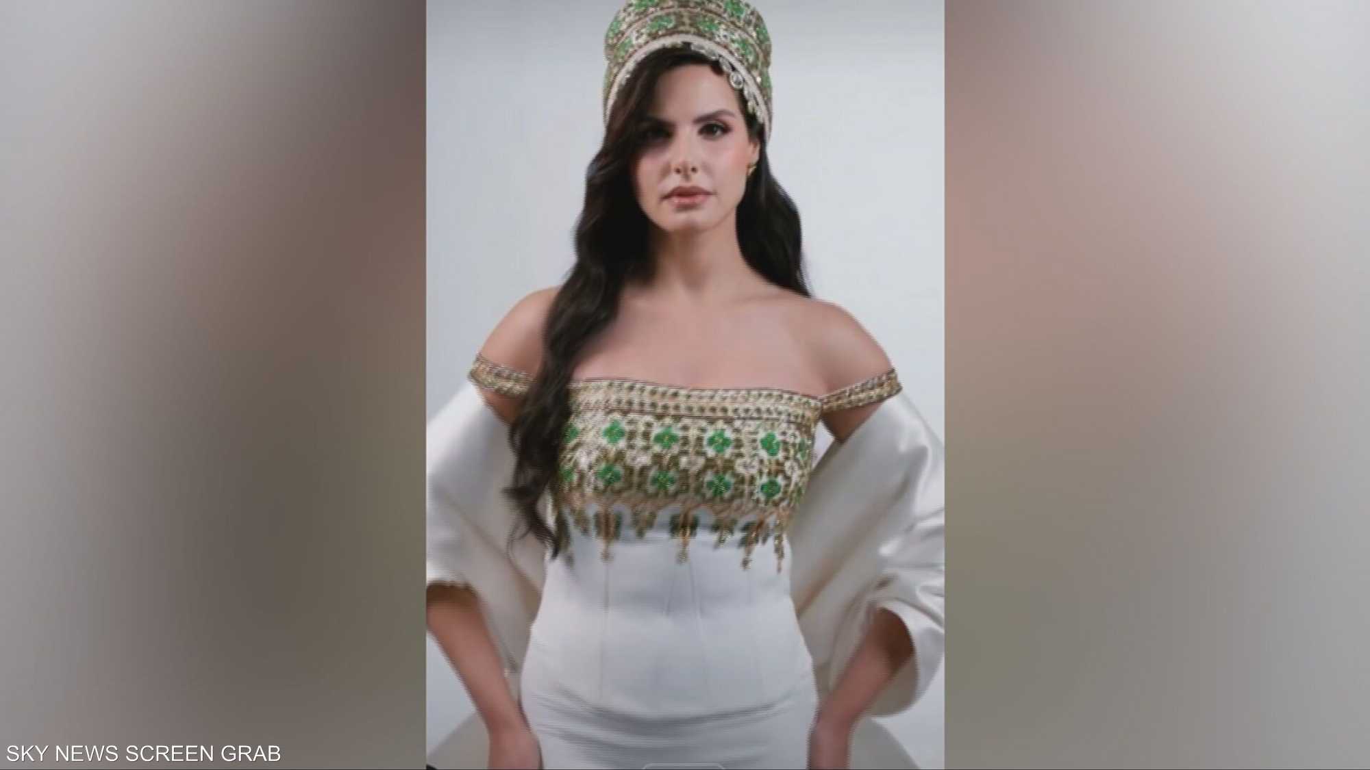 تصاميم نيفين القاضي تصل لمسابقة ملكة جمال الكون 2025