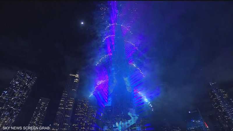 الإمارات تستقبل العام الجديد 2026 بعروض استثنائية