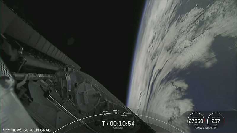 إيرانيون يلجؤون لستارلينك بعد أن قطعت السلطات خدمة الإنترنت