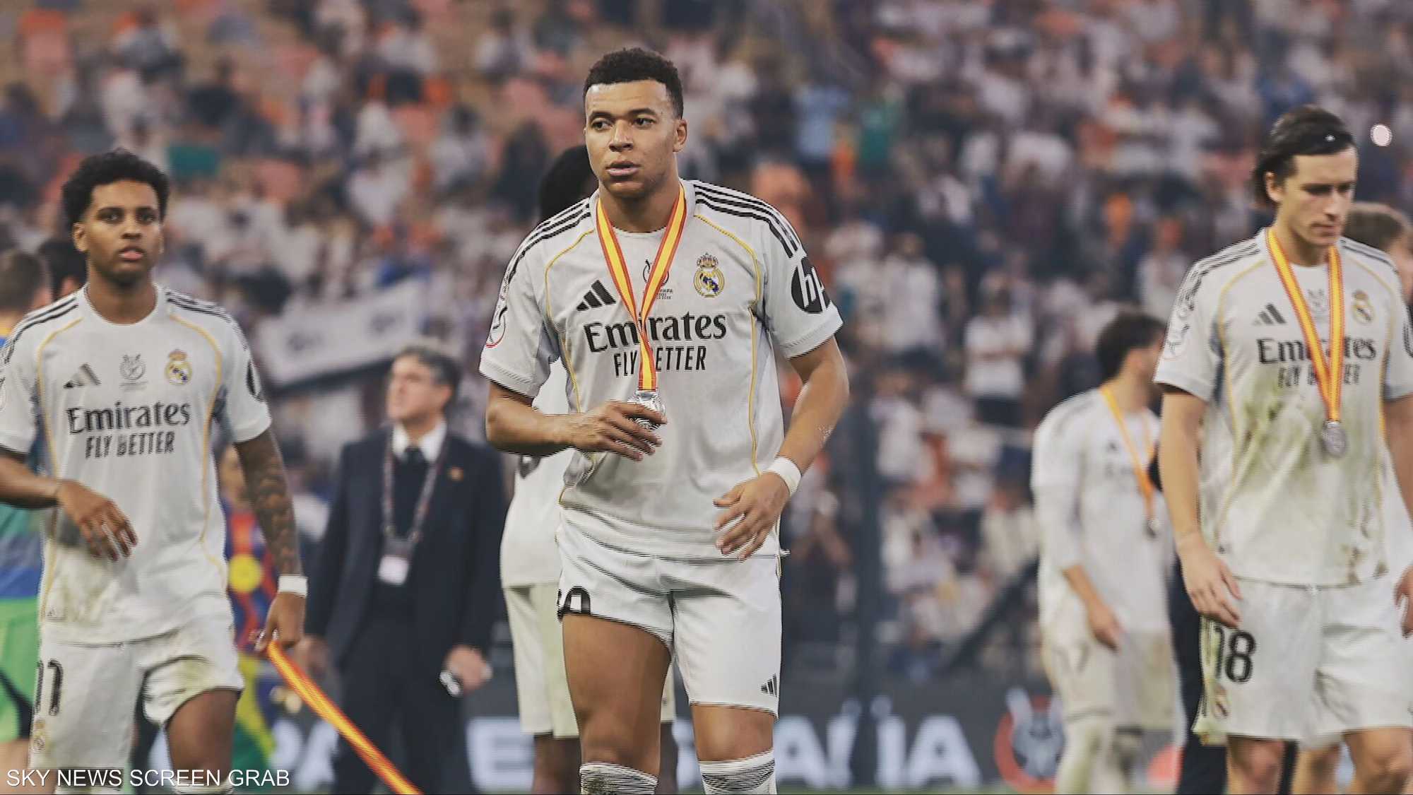 بعد خسارة كلاسيكو السوبر الإسباني ريال مدريد يبدأ حقبة جديدة