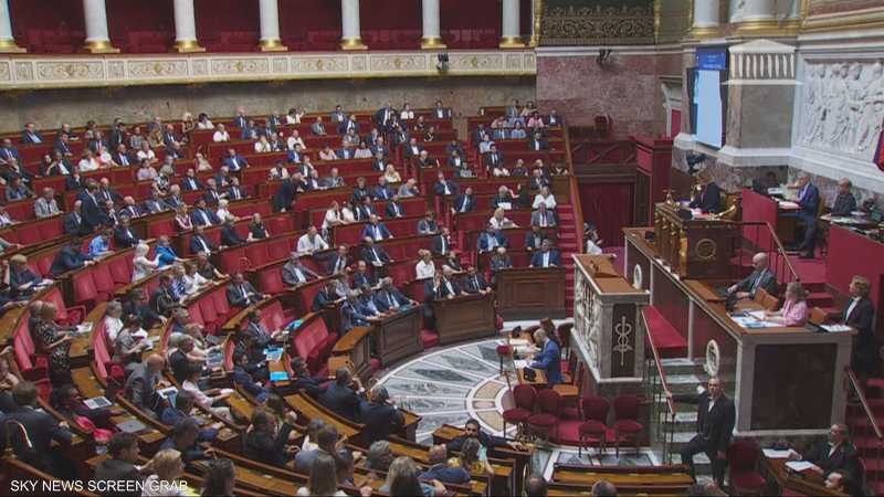 فرنسا تسعى لوضع حد لتغلغل تنظيم الإخوان في البلاد