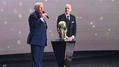 إنفانتينو يعتذر عن "مزحة المشجعين" البريطانيين