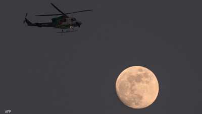 إيلون ماسك يعلن خطة لبناء "مدينتين" على القمر والمريخ