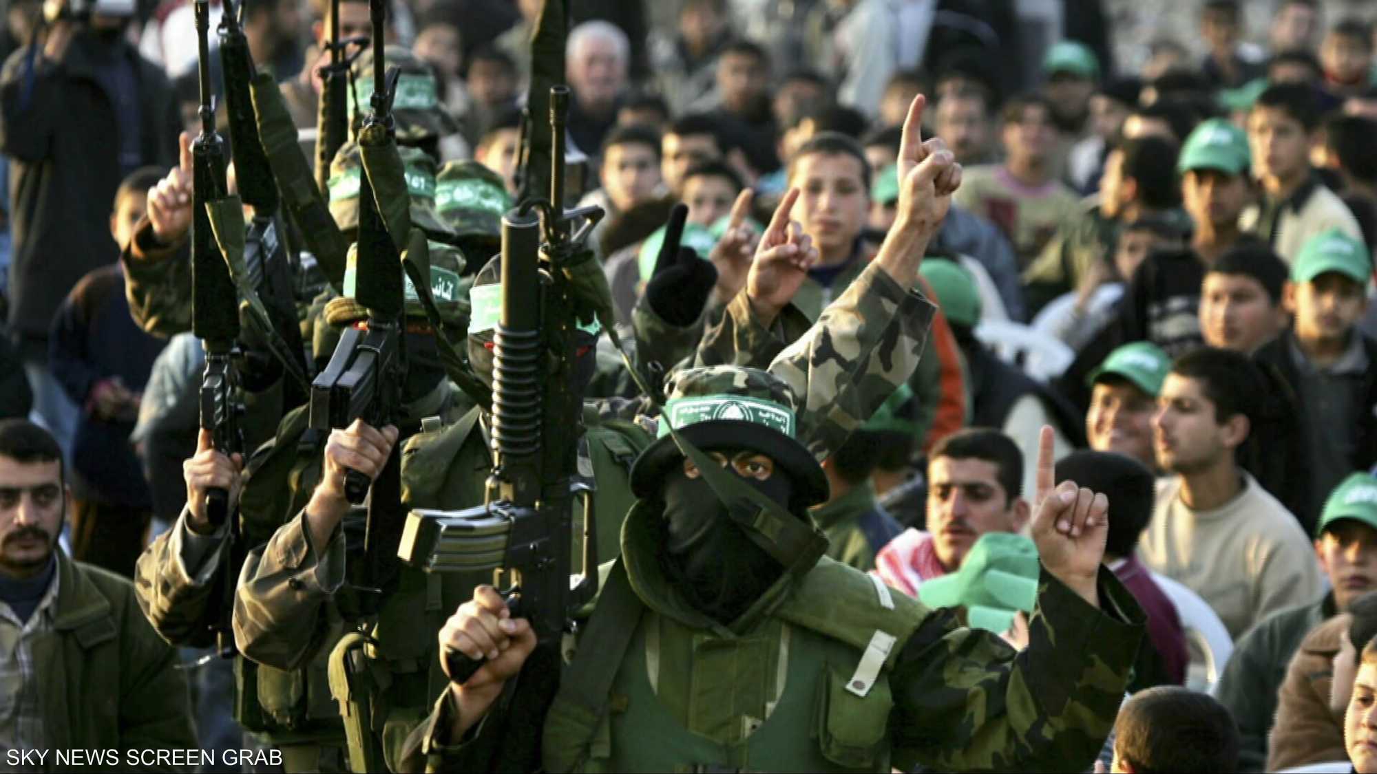 حماس تبحث في القاهرة مصير السلاح وتسليم خرائط الأنفاق