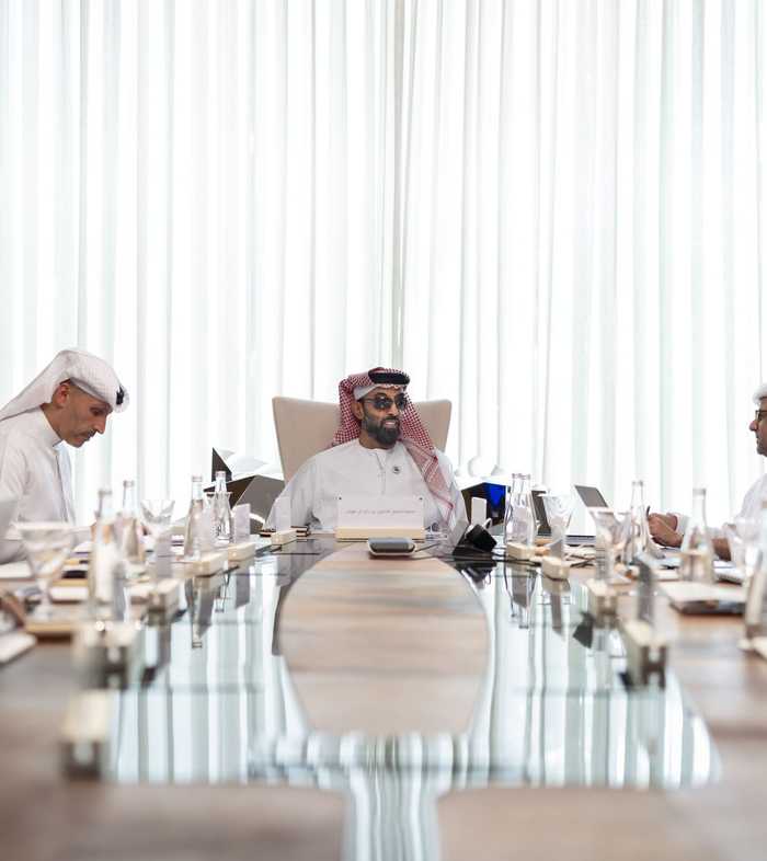طحنون بن زايد يترأس الاجتماع الثاني لمجلس إدارة شركة "MGX"
