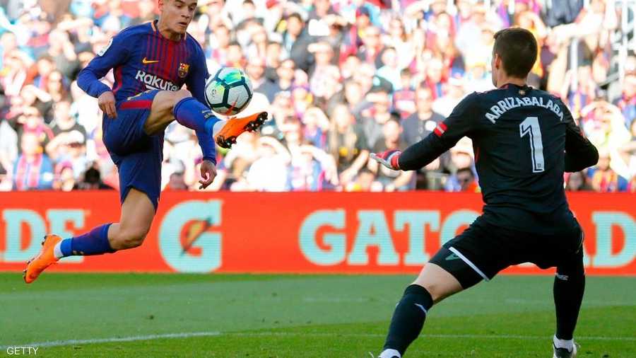 وقف سدا منيعا أمام برشلونة مرات عدة