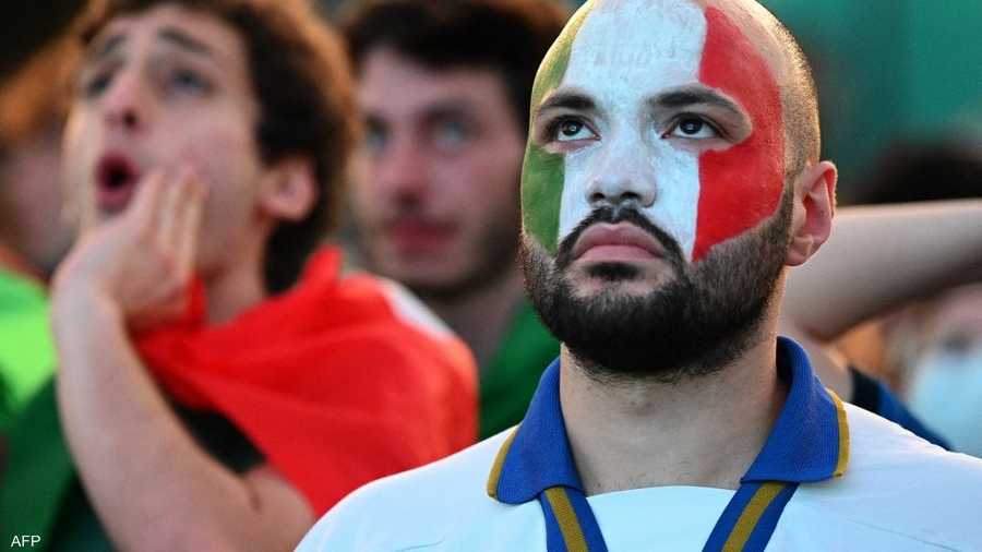 حبست أنفاس الجماهير بعدما احتكم المنتخبان الإنجليزي والإيطالي إلى ركلات الترجيح بعد انتهاء الوقت الأصلي والشوطين الإضافيين بالتعادل 1-1
