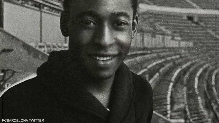 برشلونة: أحد أعظم لاعبي كرة القدم في كل العصور. لقد جعل كرة القدم أعظم من أي وقت مضى