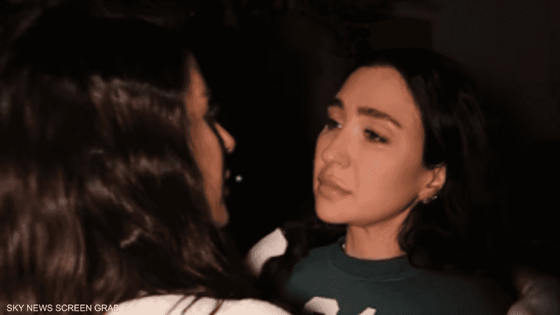 الممثلة جيسي عبدو رفقة ماغي بو غصن في الكواليس