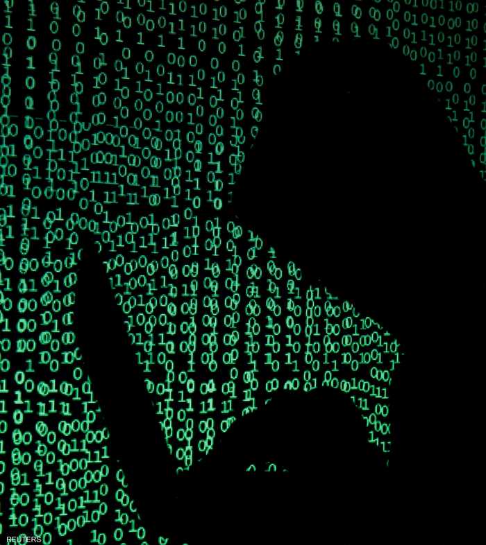 شملت الكلمات المفتاحية أرقام هواتف وعناوين بريد إلكتروني