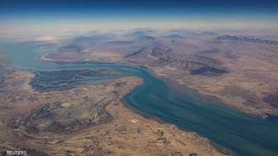 سلطنة عُمان تتيح ممرا بحريا مؤقتا لعبور السفن في هرمز
